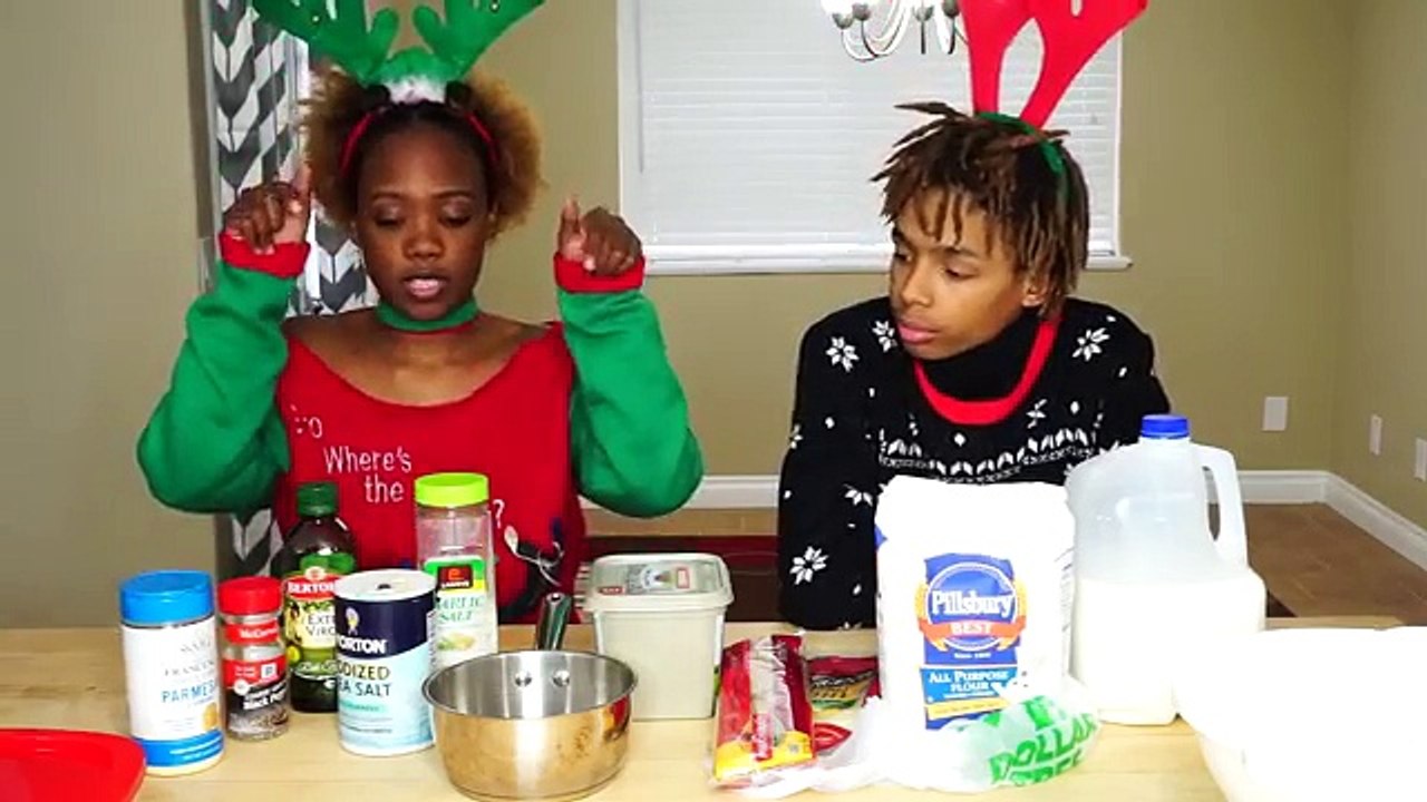 CAJUN CHICKEN ALFREDO | Cooking With Dei and Joe #MOBMONTH