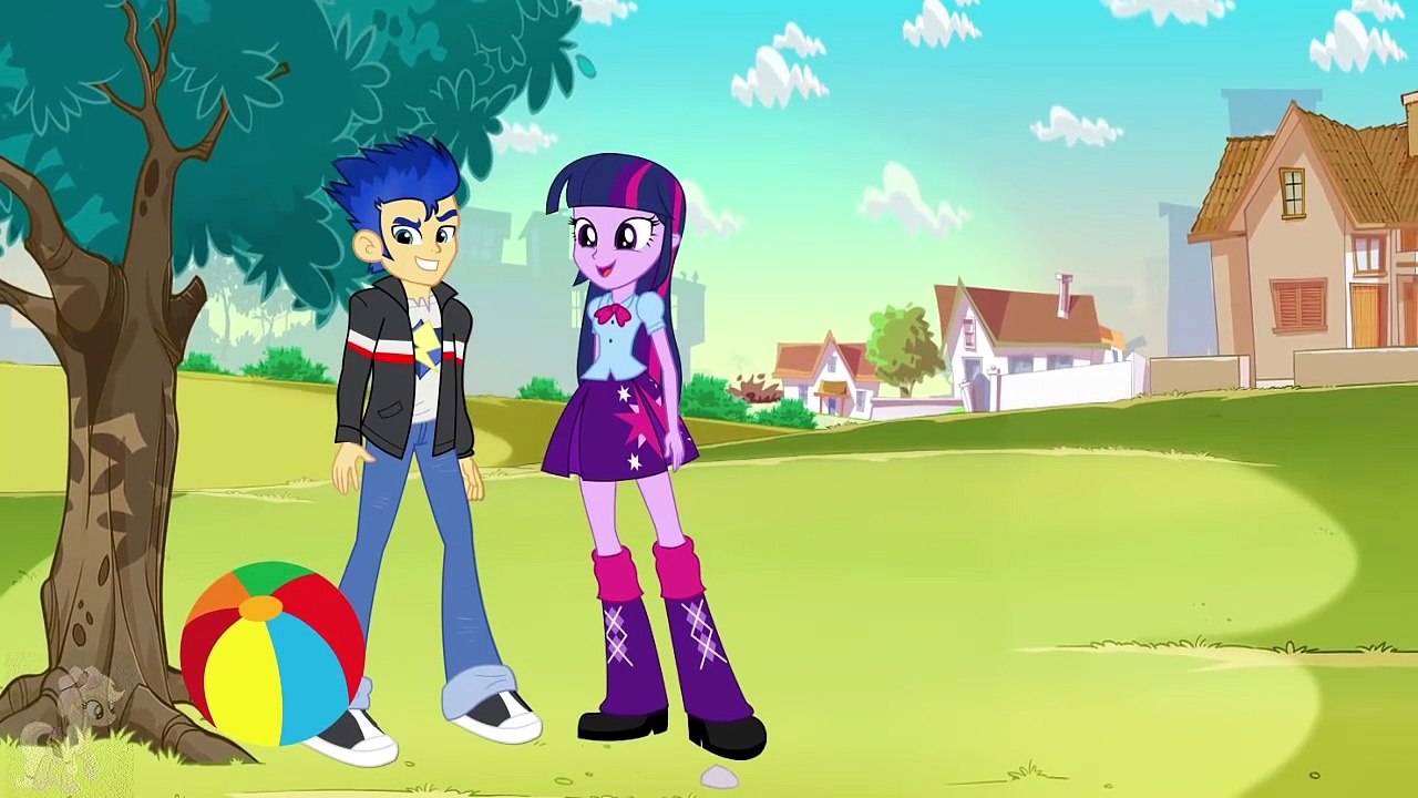 My Little Pony MLP Equestria Girls Transforms with Animation Gumballs Machine vs Giant Foot