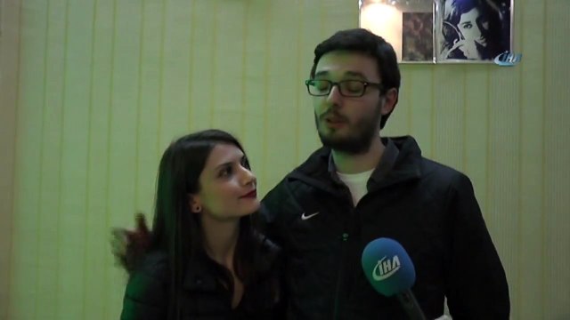 Halil Sezai Konserinde Sürpriz Evlenme Teklifi