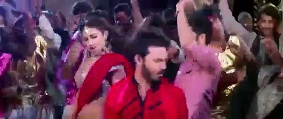 Cheap Bold Item Dance of Sana and Noor - Pakistan News Urdu - Urdu News - YouTube Pakistan