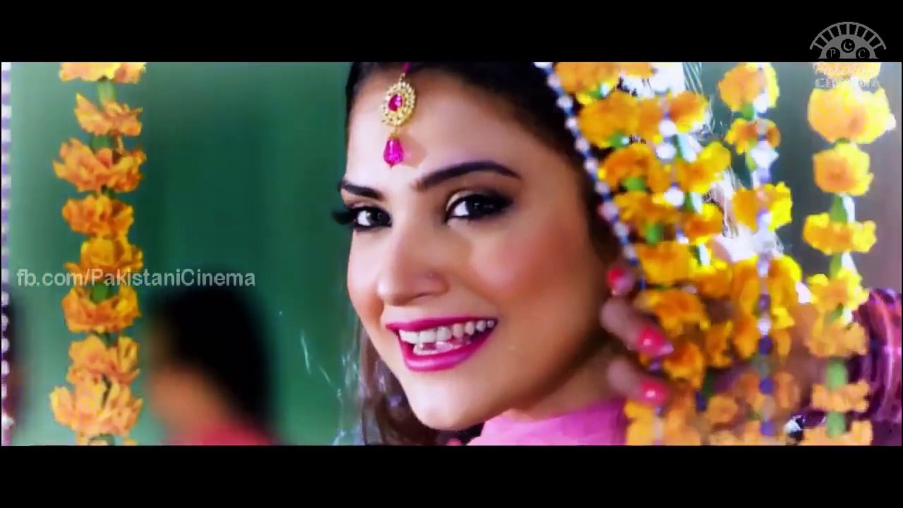 Tum Hi Hoo Upcoming Pakistani Movie Actress Mathira Cross All The Limits