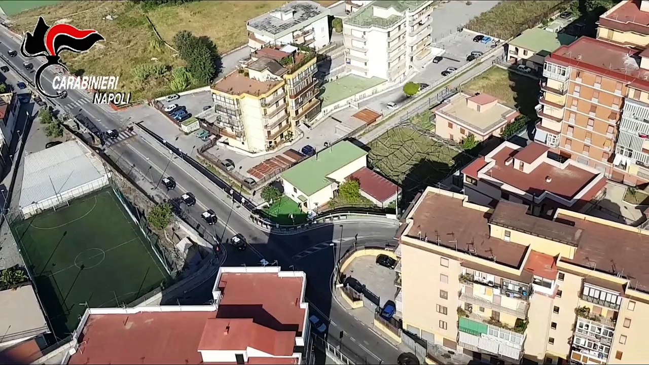 Napoli: rapinavano banche e farmacie, poi si vantavano sui social