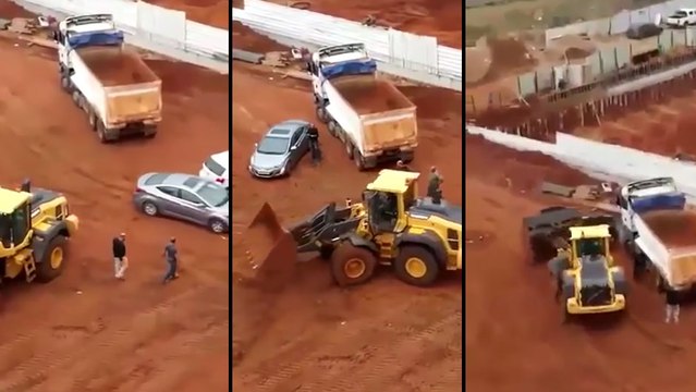 Ne pas s'embrouiller avec le conducteur d'un chargeur sur un chantier..