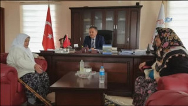 70'lik Nineden Bu Vatan Kimin Şiiriyle Neden Evet Dersi