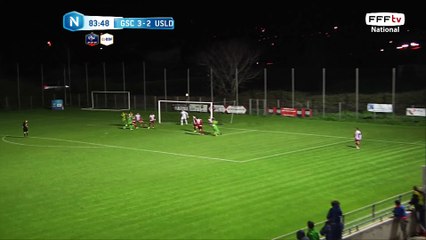 Coup franc très bien tiré.