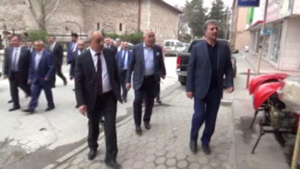Çalışma ve Sosyal Güvenlik Bakanlığı Müsteşarı Ahmet Erdem: "500 Bin Kişinin İşbaşı Eğitimi ile...