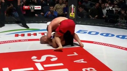 Diego Brandao, l’art de la clé de bras "helicopter" la plus folle jamais vue dans l'octogone
