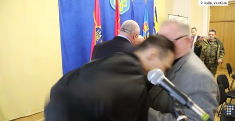 Інцидент у Домі Офіцерів Києва через «колорадські стрічки»