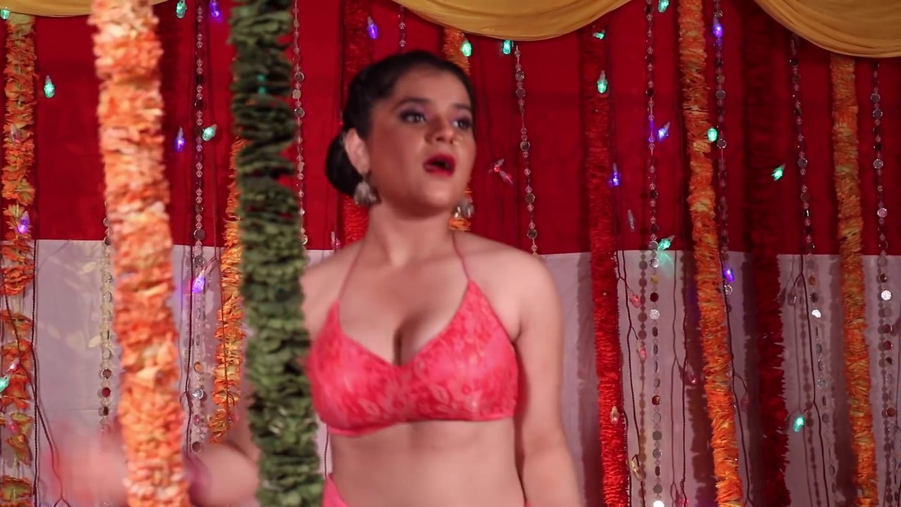 रिनवा पकडैल बिया _ Rinawa Pakadail Biya _ Latest Bhojpuri Spicy ITEM Songs_HD 1080