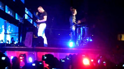 Muse - Undisclosed Desires - London Wembley - 09/11/2010