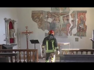 Colle di Altino (MC) - Terremoto, recupero beni in Chiesa del Rosario (11.03.17)