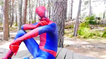SPIDERMAN VS MALEFICENT & WEREWOLF !! Spidergirl vs Joker FREAK w/ Halloween Superheroes