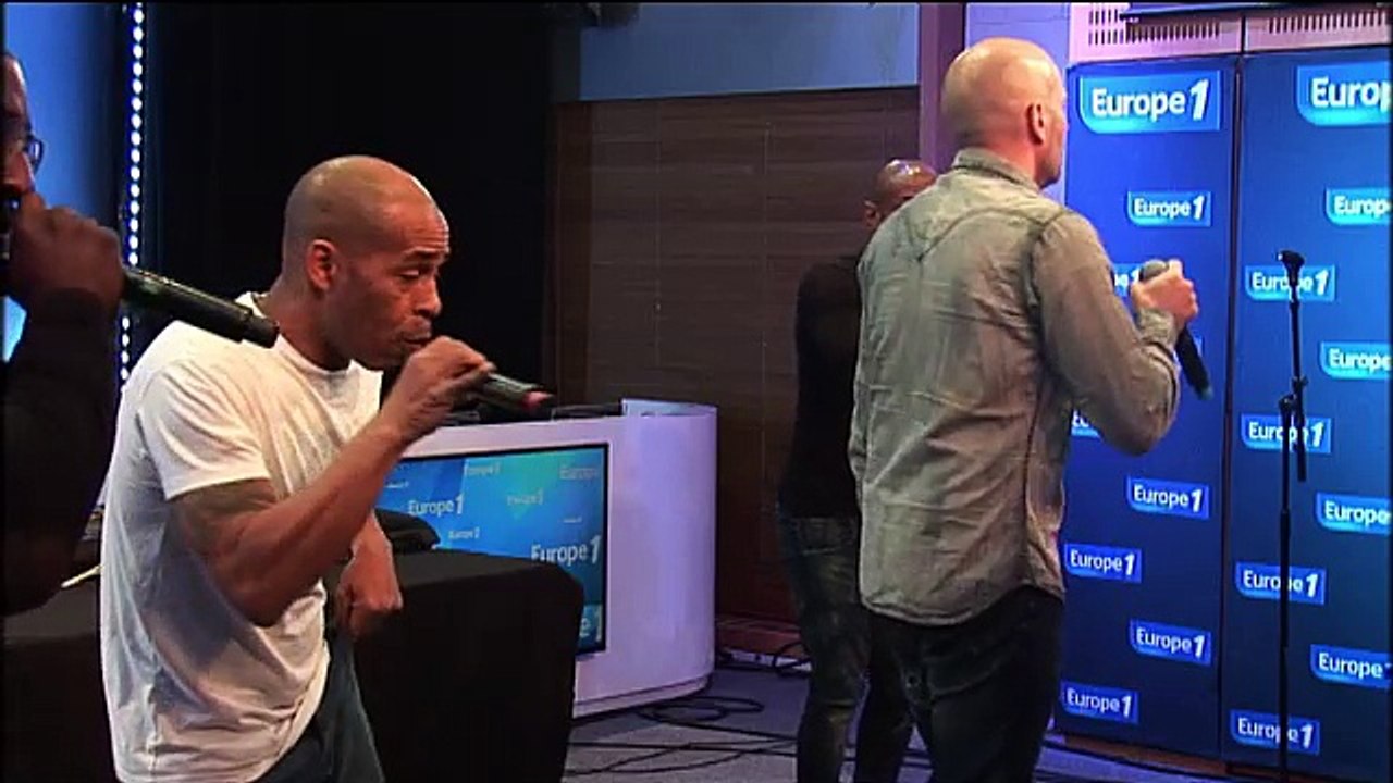 IAM chante en live "Monnaie de singe", extrait de leur nouvel album "Rêvolution"