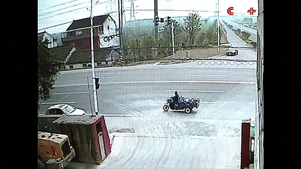 SUV Crashes into House Roof after Mistaking Accelerator for Brake