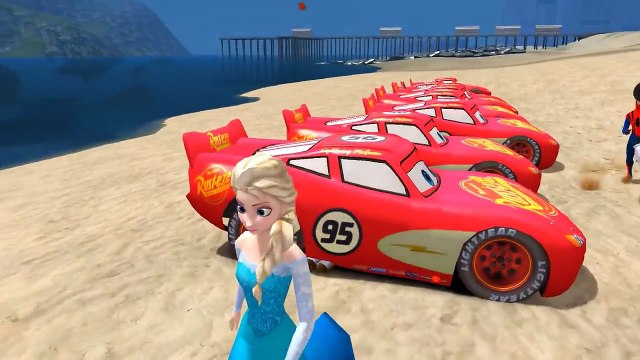 4. вспышка Маккуин монстр грузовая машина ООН ООН ООН дробит 8 автомобилей |