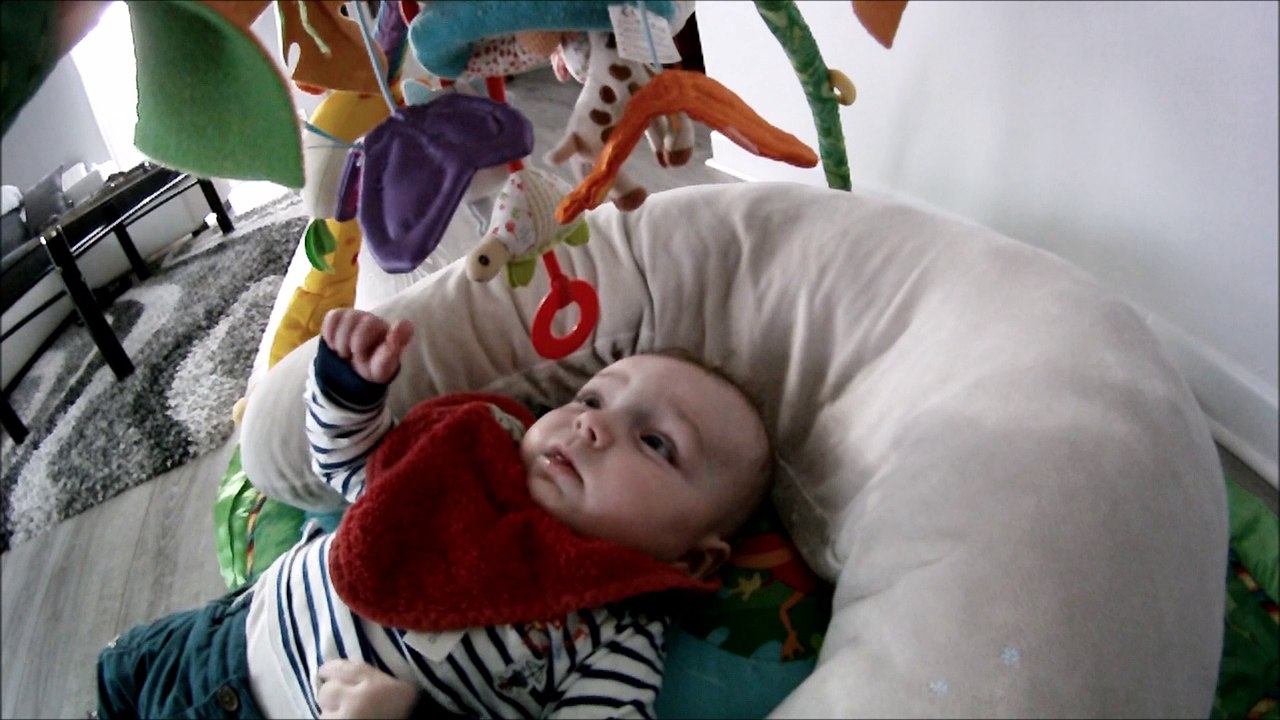 Evan naissance à six mois