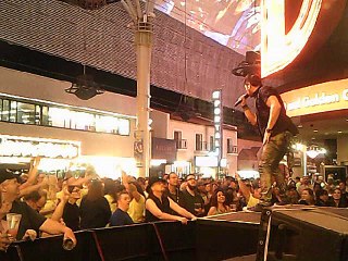 Las-Vegas... Fremont... 9...