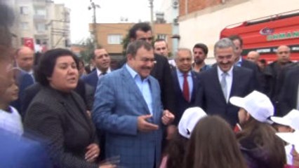 Bakan Eroğlu, Selçuk'a Müjdeli Haberlerle Geldi