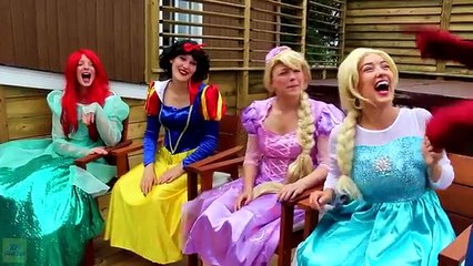Spiderman & Frozen Elsa vs Maleficent, Joker! w/ Pink Spidergirl Hulk Supergirl Prank! Sup