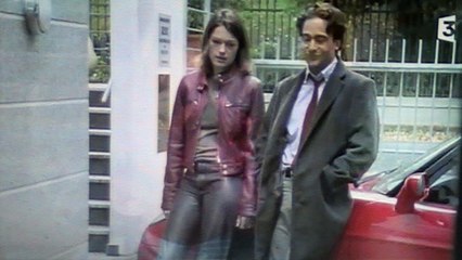 Kommissar Rex : "On touche pas au copain de Rex ! "