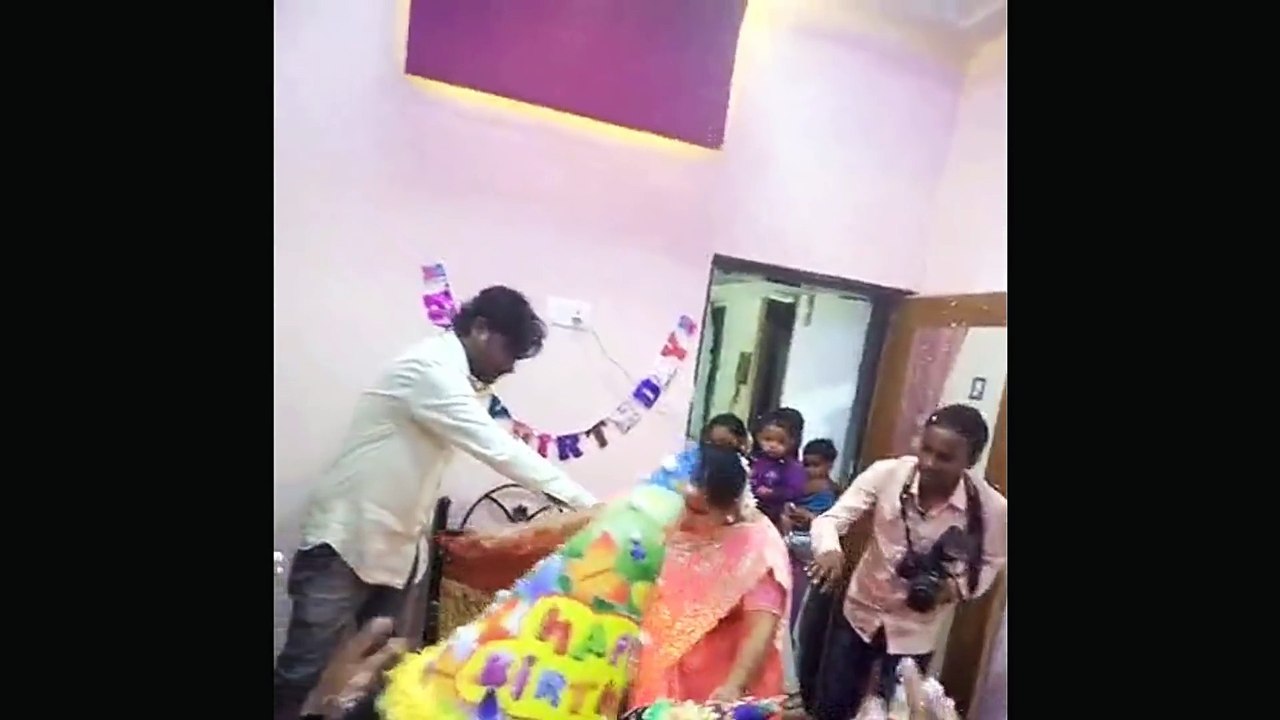 [MP4 1080p] Some foolish mistakes caused accidents in India