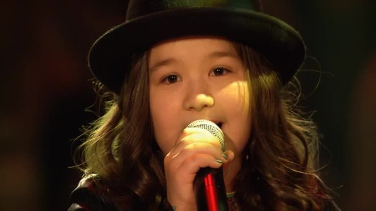 Pia: Ein Geschenk | Sing Off | The Voice Kids Germany 2017