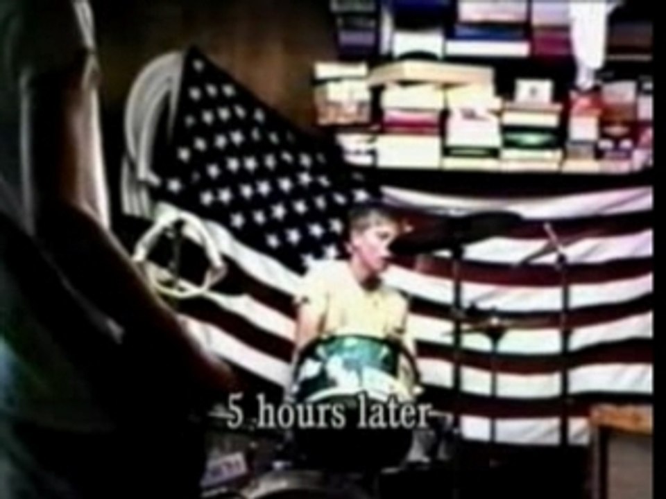 Dexter Holland & Greg-k (The Offspring)