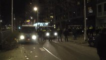 Hollanda Polisi, Türk Vatandaşlarını Dağıtmak Üzere Müdahalede Bulundu (2)