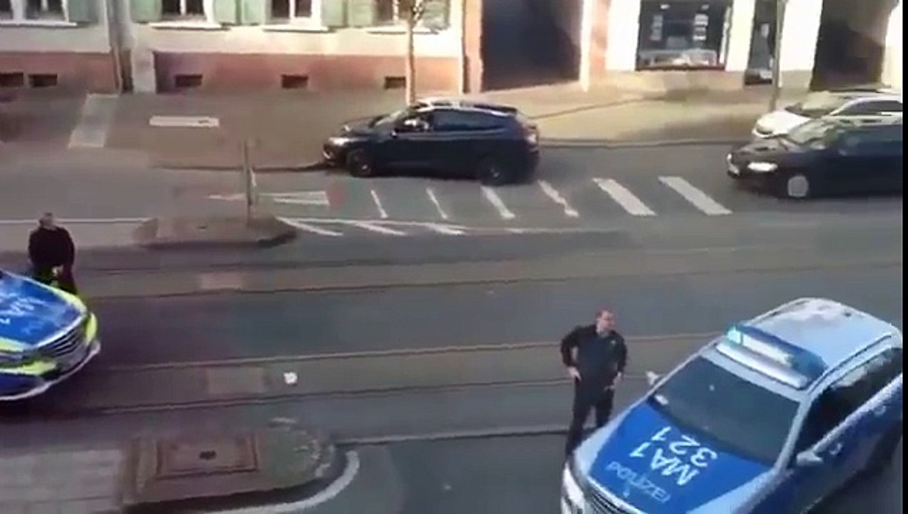 Heidelberg - Amokfahrer wird niedergeschossen