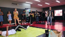 Treinamento com a equipe de Manual para se defender de Aliens, Ninjas e Zumbis