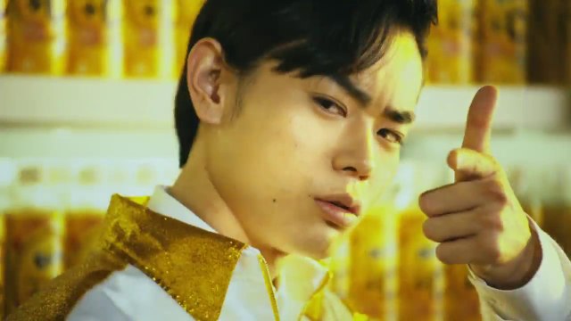 【菅田将暉 CM】ファンタ　レモン＋Ｃ「キレッキレ店員」大人のファンタ ピーチ篇15秒 FANTA TVCF