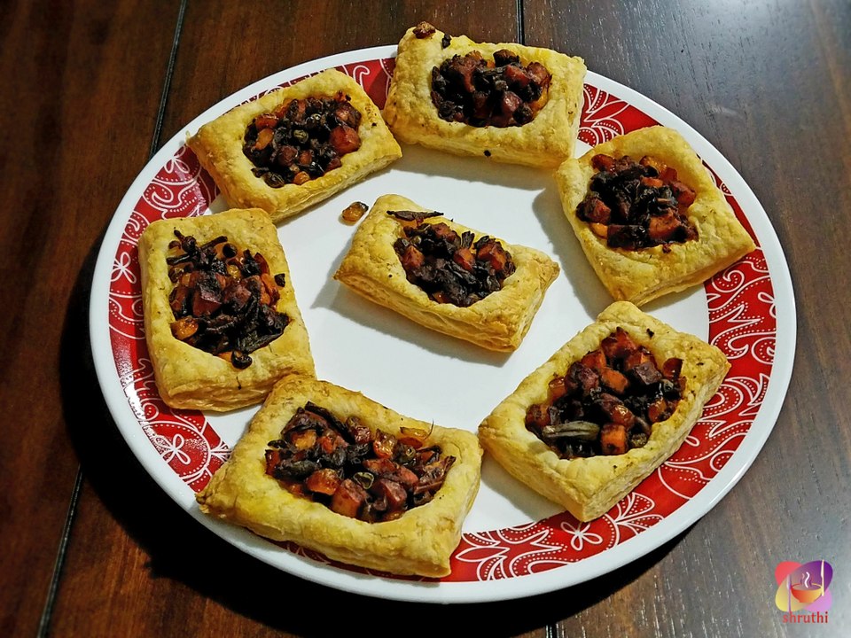 mixed vegetable puff |how to make veg puff recipe | veg paneer pastry puff recipes