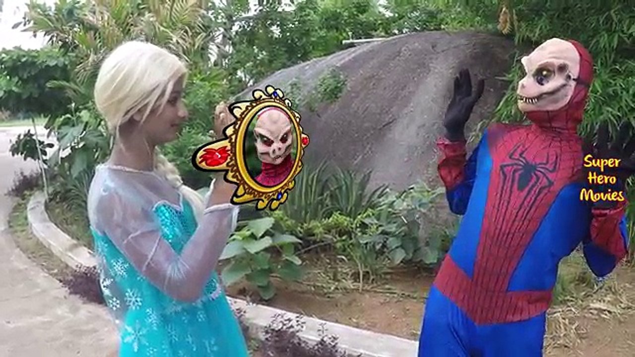 Frozen Elsa vs Joker PEE ON HER FACE PRANK - w/ Spiderman, Anna - Superhero In Real Life F