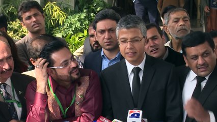 Aamir Liaqut s funny Press Talk regarding his Program Aisay Nahi Chalay Ga