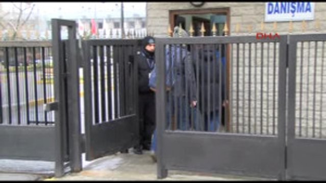 Düşen Helikopterde Hayatını Kaybedenlerin Yakınları Adli Tıp Kurumunda