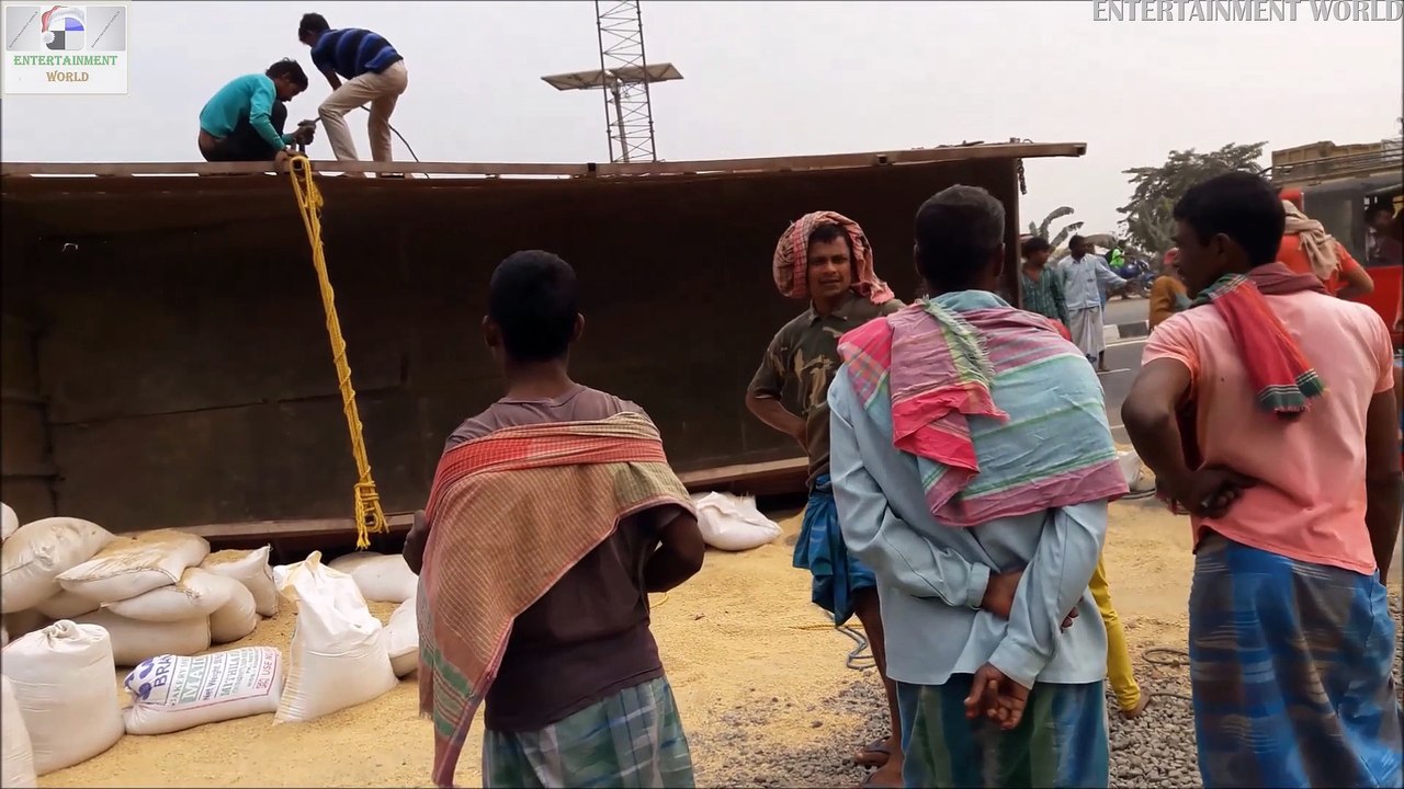 Tata Lpt 2518 Rescue Operation - Flip Over Highway