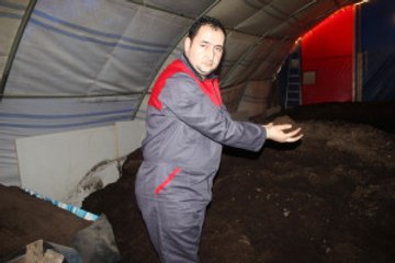 'Pis İşle Uğraşma' Diyenlere Aldırmadı, Kendi İşinin Patronu Oldu