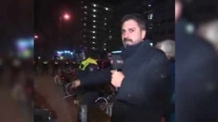 Erhan Çelik Hollanda'da Saldırıya Uğradı, Görüntüler Kameraya Yansıdı