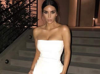 Kim Kardashian : La star expose ses courbes au gala des Impact Awards