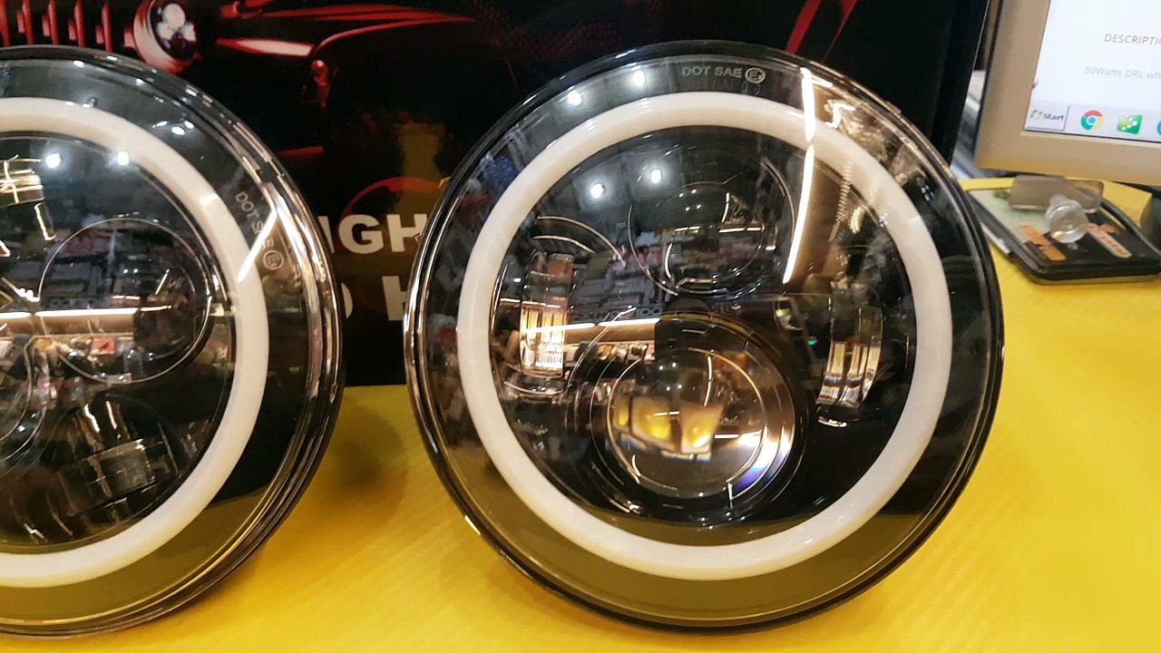 JEEP HEADLIGHT 7 INCH WITH DRL RING ROUND