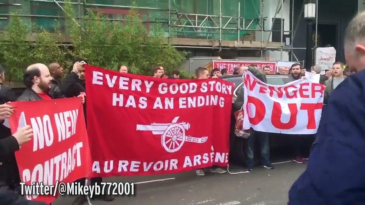 Wenger Out Protest Escalate