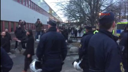 Mehdi Eker Toplantı Çıkışı Protesto Edildi