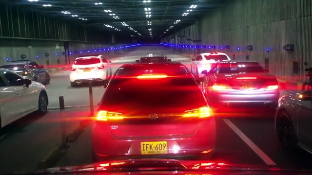 Crash pendant une course illégale dans un tunnel