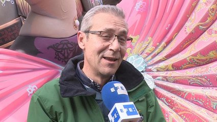 Las fallas afectadas por la lluvia retocan los ninots para llegar a la plantà
