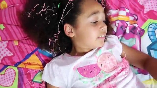 SPIDERS ATTACK GIRL - Part 2 | Toys AndMe