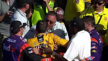 Kyle Busch Fights on Pit Road - 2017 LAS VEGAS - FOX NASCAR