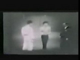 Bruce lee on hong kong tv demonstrating