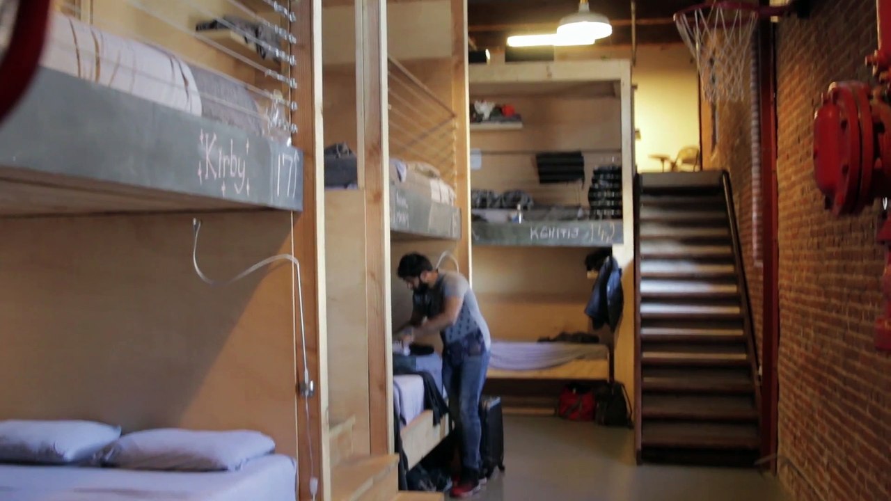 $50 Hotel Vs. $35,000 Hotel