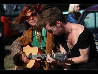 Rock N Love Bande Annonce VF