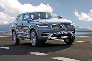2017 Volvo XC60 - interior Exterior and Drive